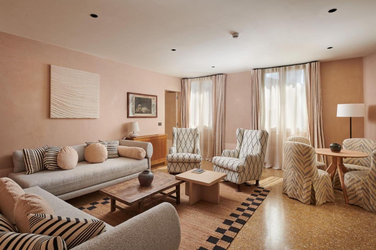 Palazzo Dell'Albero D'Oro Apartment เวนิส ภายนอก รูปภาพ