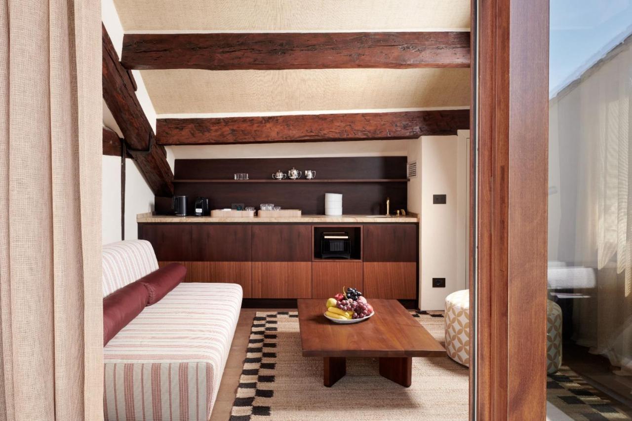 Palazzo Dell'Albero D'Oro Apartment เวนิส ภายนอก รูปภาพ