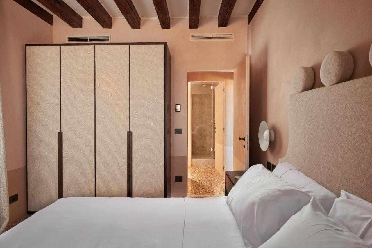 Palazzo Dell'Albero D'Oro Apartment เวนิส ภายนอก รูปภาพ