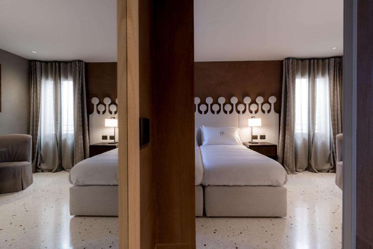 Palazzo Dell'Albero D'Oro Apartment เวนิส ภายนอก รูปภาพ