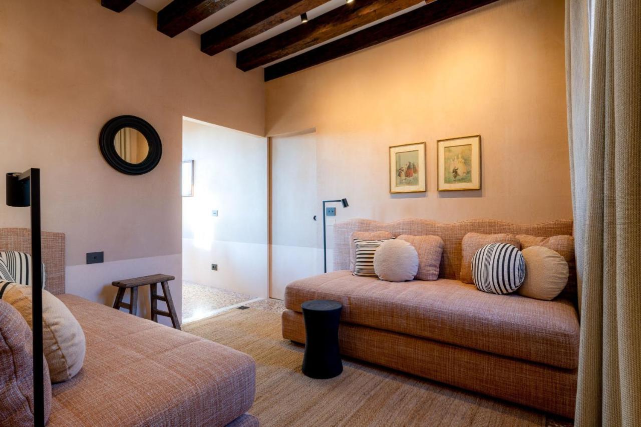 Palazzo Dell'Albero D'Oro Apartment เวนิส ภายนอก รูปภาพ