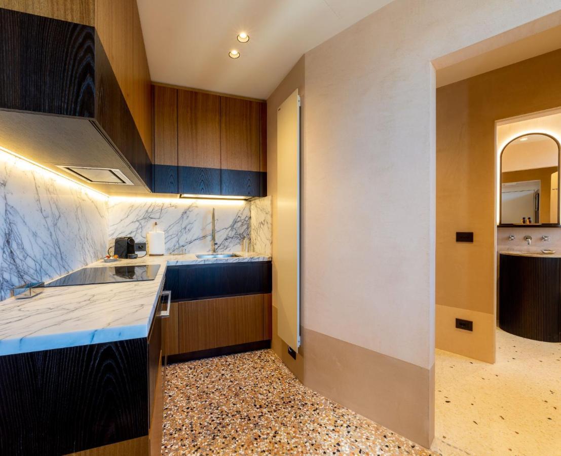 Palazzo Dell'Albero D'Oro Apartment เวนิส ภายนอก รูปภาพ
